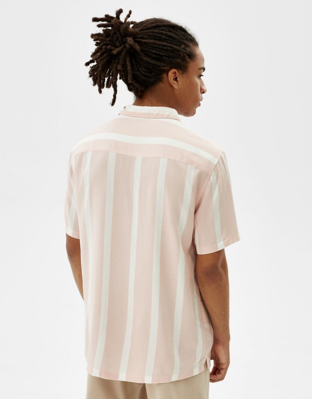 Hemd mit kurzen Ärmeln und Streifen