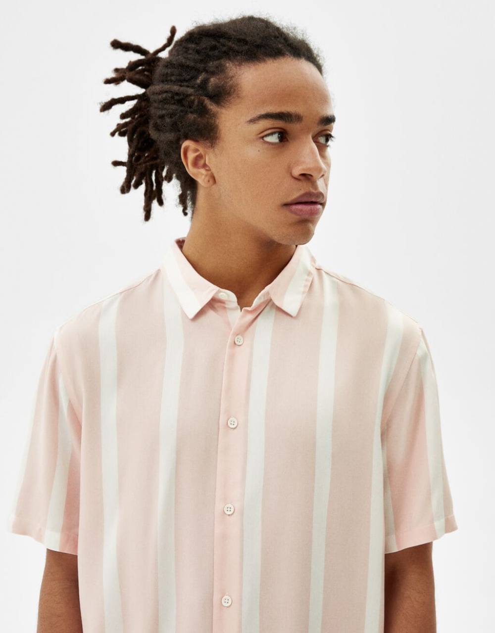 Hemd mit kurzen Ärmeln und Streifen